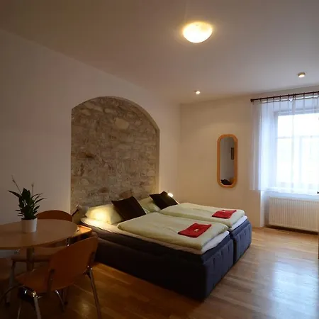 Karlin Apartmán *